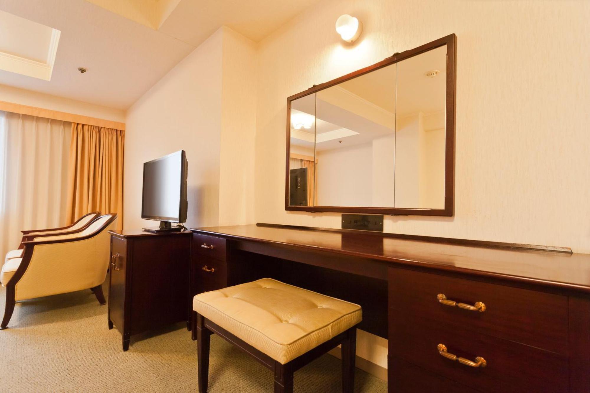 Grand Annex 3*