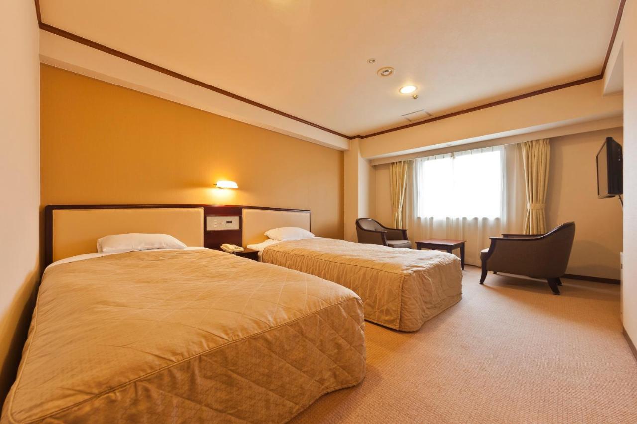Grand Annex 3*
